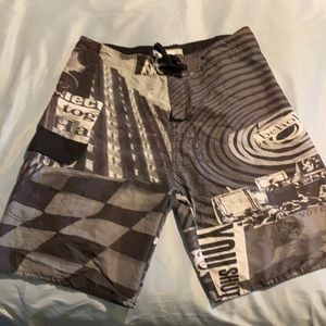 B. Split banana split men’s board shorts size 34